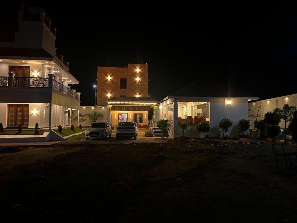 Hotel Sri Balaji Lodging Tiruchchendūr Exterior foto